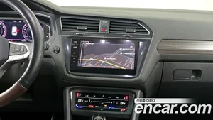 Volkswagen Tiguan, 2023 — миниатюра 14