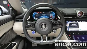 Maserati Gran Cabrio, 2024 — миниатюра 13