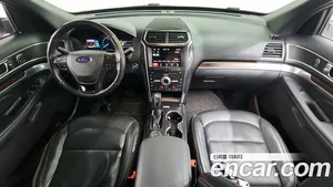 Ford Explorer, 2019 — миниатюра 7