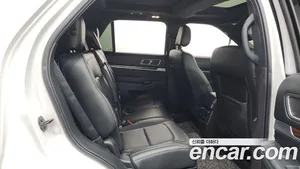 Ford Explorer, 2019 — миниатюра 12