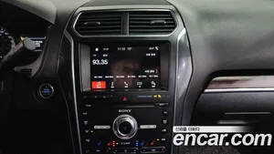 Ford Explorer, 2019 — миниатюра 15