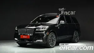 Lincoln Aviator, 2022 — миниатюра 1