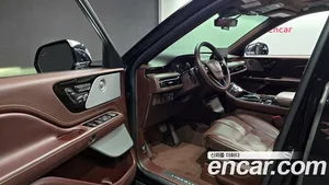 Lincoln Aviator, 2022 — миниатюра 11