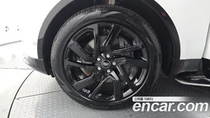 Land Rover Discovery, 2023 — миниатюра 5