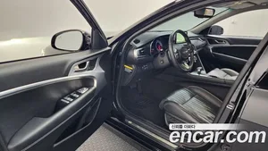 Genesis G70, 2019 — миниатюра 10