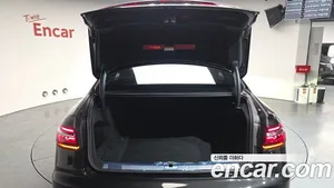 Audi A8, 2023 — миниатюра 20