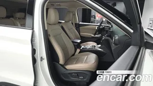 Ford Explorer, 2020 — миниатюра 10