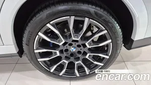 BMW X6, 2025 — миниатюра 5