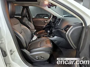 Jeep Cherokee, 2022 — миниатюра 12