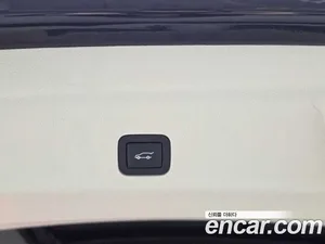 Cadillac Escalade, 2023 — миниатюра 13