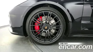 Porsche Panamera, 2025 — миниатюра 5