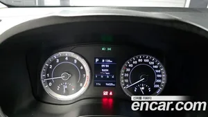 Hyundai Venue, 2020 — миниатюра 8
