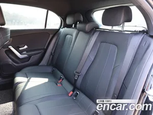 Mercedes-Benz A-Class, 2021 — миниатюра 11