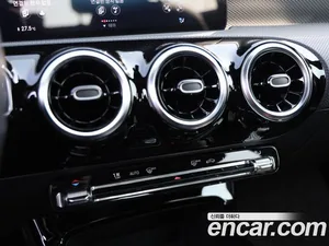 Mercedes-Benz A-Class, 2021 — миниатюра 16