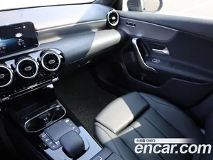 Mercedes-Benz A-Class, 2021 — миниатюра 18