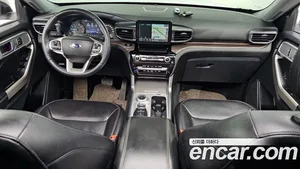 Ford Explorer, 2022 — миниатюра 7