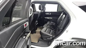 Ford Explorer, 2022 — миниатюра 12