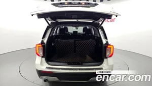 Ford Explorer, 2022 — миниатюра 20