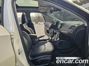 Jeep Compass, 2019 — миниатюра 11