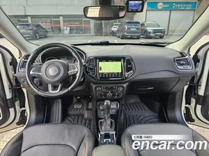 Jeep Compass, 2019 — миниатюра 13