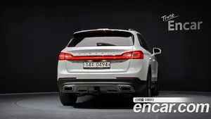 Lincoln MKX, 2016 — миниатюра 4