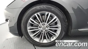 Genesis EQ900, 2017 — миниатюра 5
