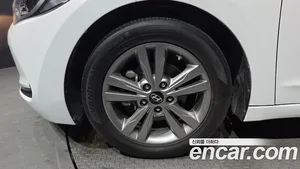 Hyundai Avante, 2016 — миниатюра 5