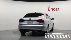 Volkswagen Passat, 2018 — миниатюра 4