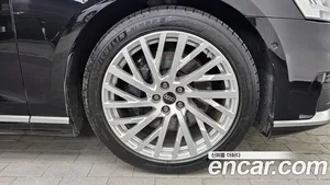 Audi A8, 2021 — миниатюра 5