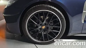 Porsche Panamera, 2023 — миниатюра 5