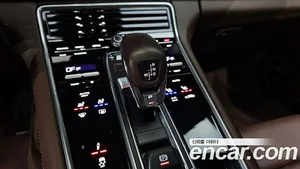 Porsche Panamera, 2023 — миниатюра 9