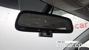Kia Stonic, 2017 — миниатюра 17