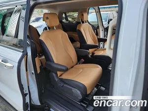 Kia Carnival, 2023 — миниатюра 15