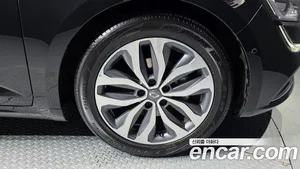 Renault SM6, 2016 — миниатюра 5