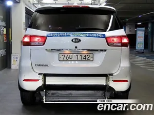 Kia Carnival, 2017 — миниатюра 4