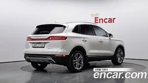 Lincoln MKC, 2017 — миниатюра 2