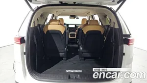 Kia Carnival, 2023 — миниатюра 20