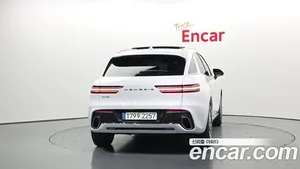 Genesis GV70, 2022 — миниатюра 4