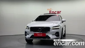 Volvo XC60, 2023 — миниатюра 3