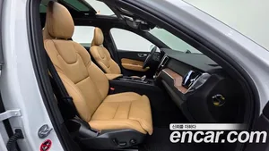 Volvo XC60, 2023 — миниатюра 10