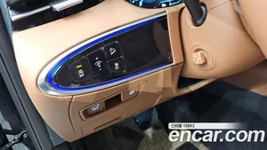 Genesis GV70, 2023 — миниатюра 12