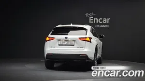 Lexus NX, 2015 — миниатюра 4