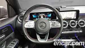 Mercedes-Benz GLB-Class, 2021 — миниатюра 13