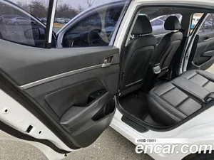 Hyundai Avante, 2018 — миниатюра 13