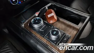 Ford Expedition, 2021 — миниатюра 9