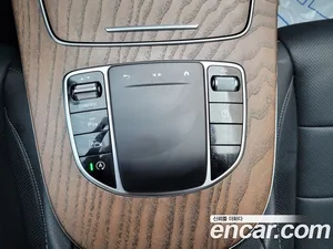 Mercedes-Benz E-Class, 2022 — миниатюра 9