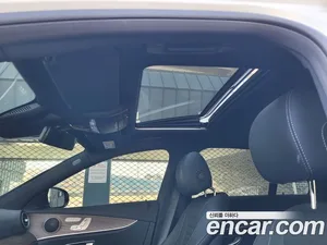 Mercedes-Benz E-Class, 2022 — миниатюра 14
