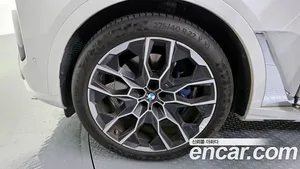 BMW X7, 2023 — миниатюра 5