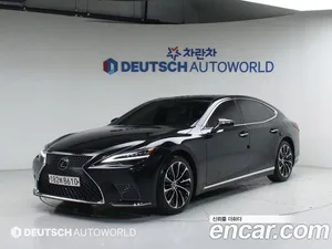 Lexus LS, 2021 — миниатюра 1