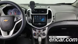 Chevrolet Aveo, 2018 — миниатюра 14